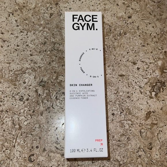 2-in-1 Essence Toner - Picture 4 of 6